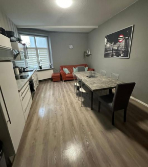 Vollausgestattetes Gruppenapartment bis 6 Personen Nr 4